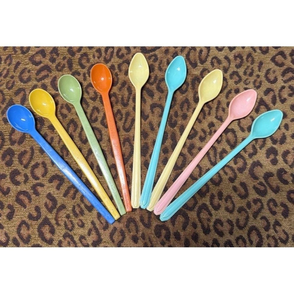 Lot 9 Plastic Iced Tea Spoons Pastel Colors MCM Long Handle Stir Sticks VTG‎
